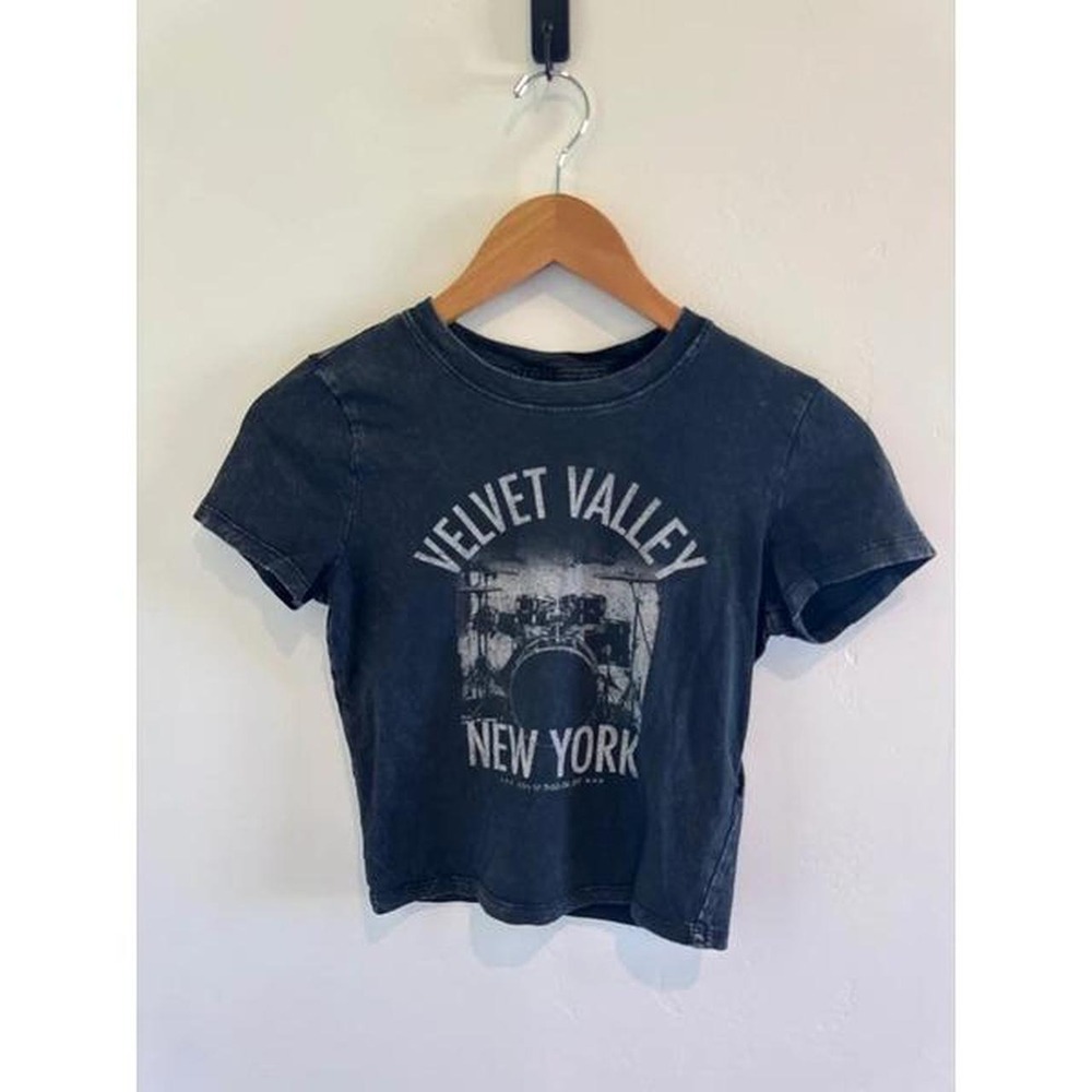 Hollister tee